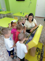 День полезных фруктов День полезных фруктов.